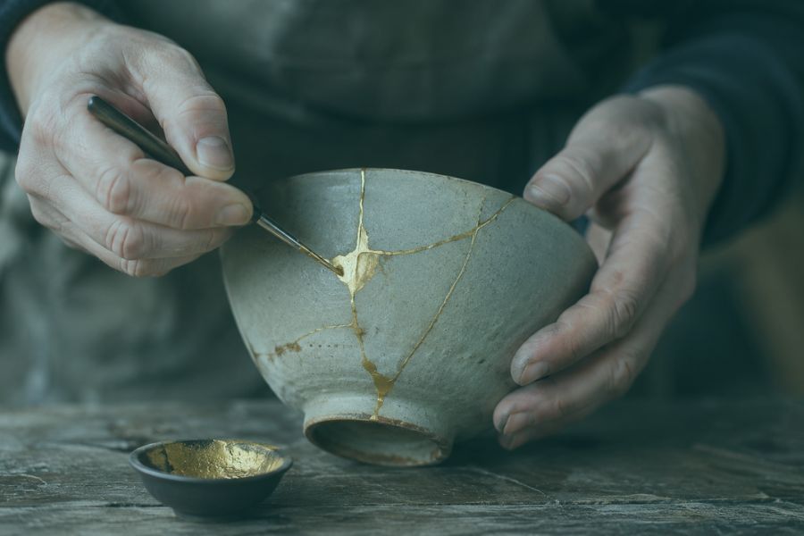 Resilience in Organisations: Bending, Not Breaking